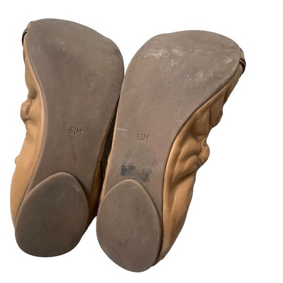 Tory Burch Ambrose flex sole ballet Flats camel tan Leather Scrunch flexible 6.5 - Picture 9 of 10